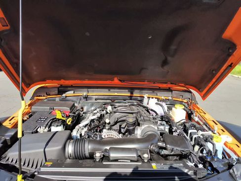 New 2025 Jeep Gladiator Rubicon w/ Convenience Group image 25