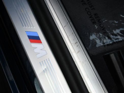 Used 2022 BMW 750i xDrive 750i xDrive w/ M Sport Package image 20