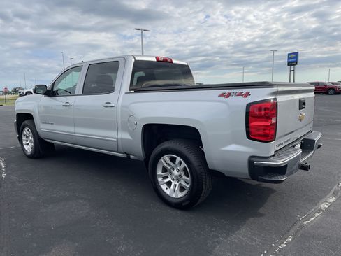 Used 2018 Chevrolet Silverado 1500 LT w/ All Star Edition AWD/4WD image 3