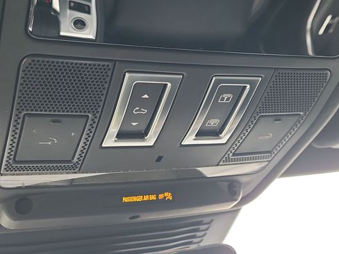 Used 2023 Jaguar F-PACE S image 30