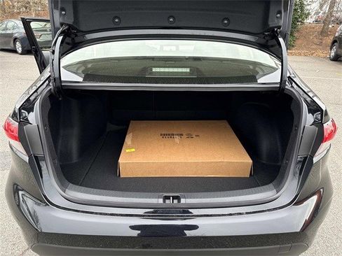 Used 2026 Toyota Corolla LE image 12