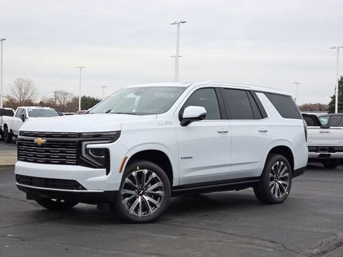 New 2026 Chevrolet Tahoe High Country AWD/4WD image 2