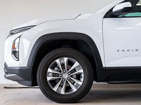 Used 2025 Chevrolet Equinox LT image 27