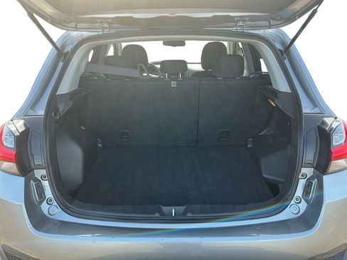 Used 2025 Mitsubishi Outlander ES FWD image 24