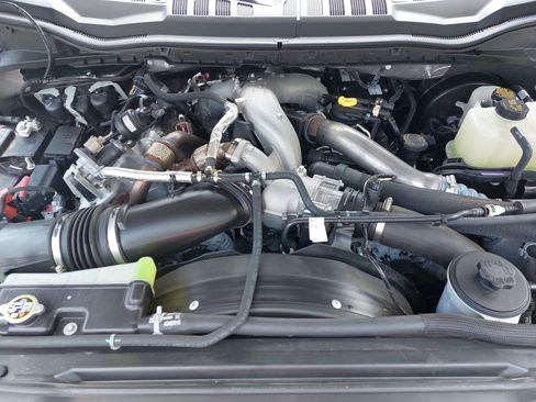 Used 2021 Ford F250 Lariat AWD/4WD image 32