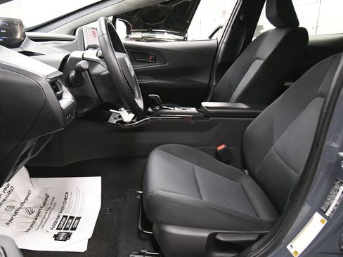 Certified 2024 Toyota Prius LE image 9