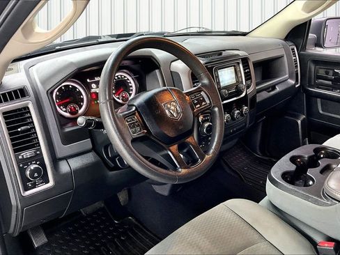 Used 2018 RAM 1500 Express image 17