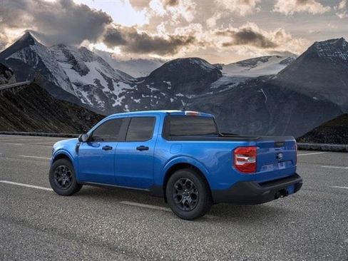 New 2025 Ford Maverick XLT w/ XLT Luxury Package image 4