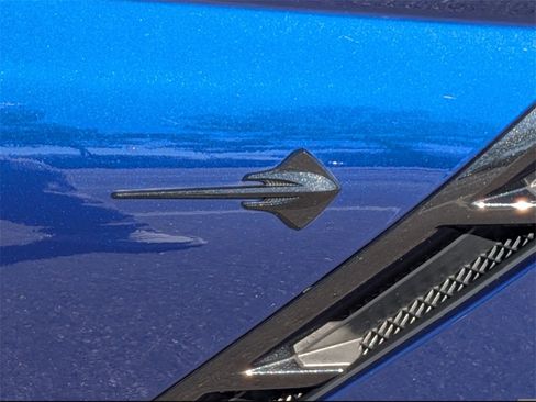 Used 2017 Chevrolet Corvette Stingray Convertible image 12