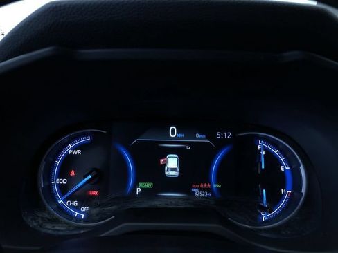 Certified 2025 Toyota RAV4 XLE AWD/4WD image 30