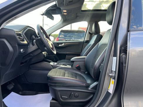 Used 2022 Ford Escape SEL w/ SEL Stealth AWD Package image 27