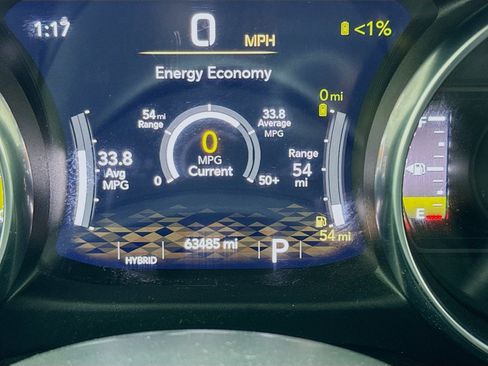 Used 2023 Jeep Wrangler Unlimited w/ Sun & Screen Package AWD/4WD image 8