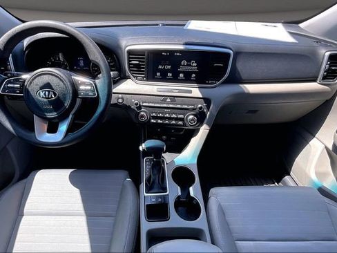 Used 2022 Kia Sportage LX w/ LX FWD Value Edition Package image 14