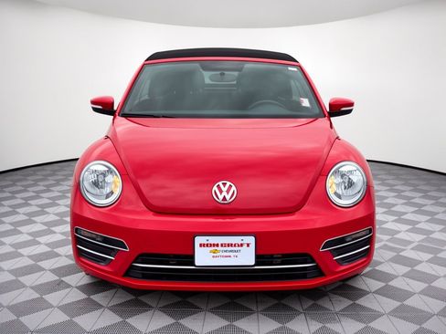 Used 2019 Volkswagen Beetle 2.0T S FWD image 6