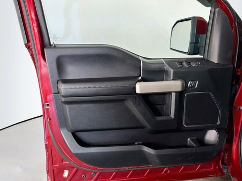 Used 2018 Ford F150 Lariat w/ Equipment Group 502A Luxury AWD/4WD image 27