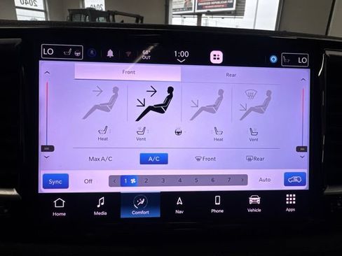 Used 2022 Chrysler Pacifica Pinnacle AWD/4WD image 48