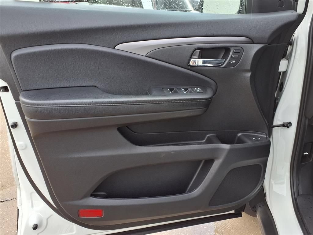 Used 2021 Honda Passport EX-L image 21