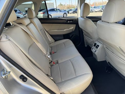 Used 2019 Subaru Outback 2.5i Limited image 15