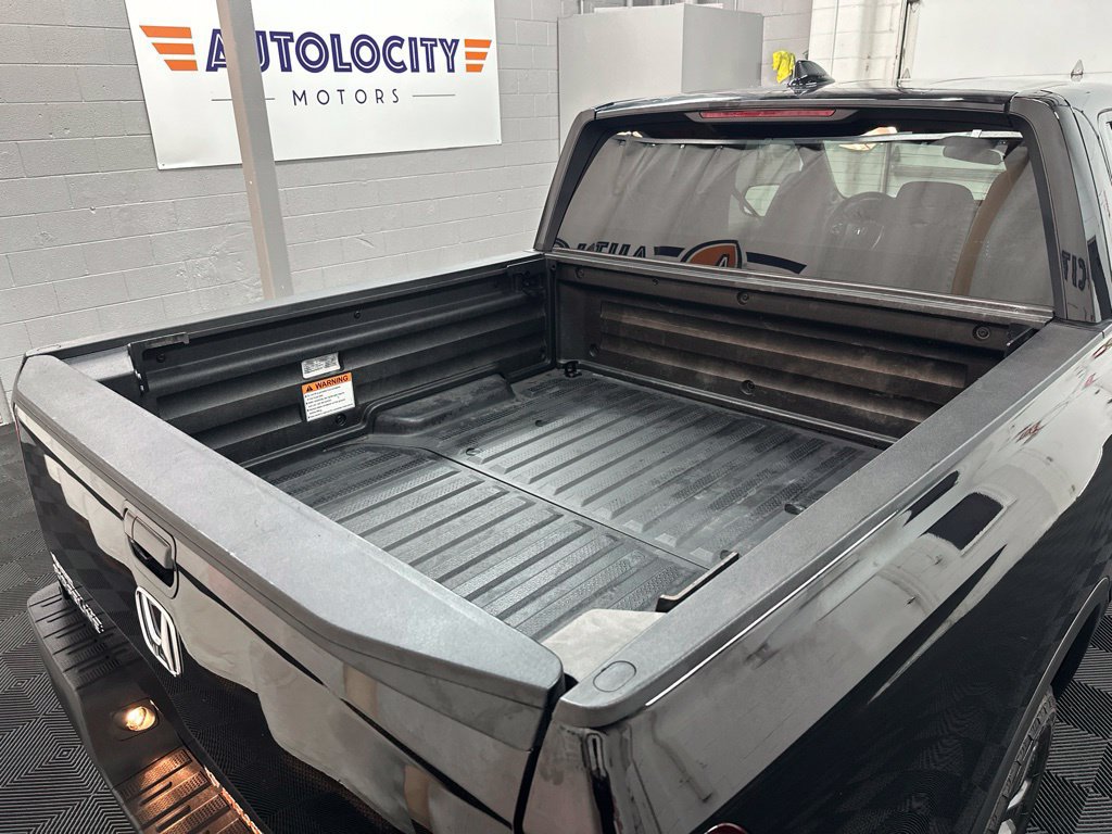 Used 2023 Honda Ridgeline Sport image 11