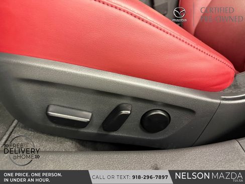 Certified 2025 MAZDA MAZDA3 Carbon AWD/4WD image 20