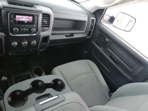 Used 2018 RAM 2500 Tradesman w/ Chrome Appearance Group AWD/4WD image 23