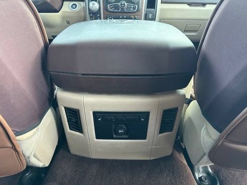 Used 2015 RAM 1500 Laramie w/ Convenience Group AWD/4WD image 25