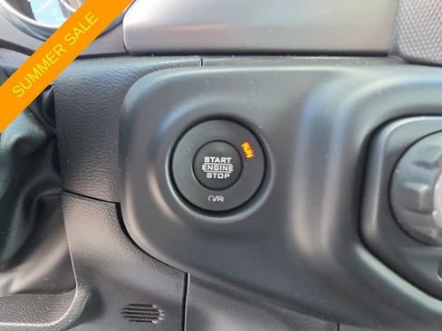 Certified 2023 Jeep Gladiator Sport AWD/4WD image 25