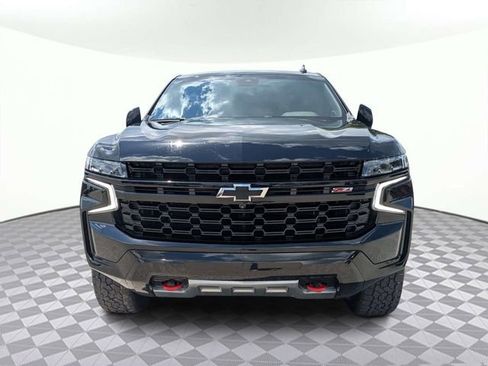 Used 2024 Chevrolet Tahoe Z71 w/ Luxury Package AWD/4WD image 9