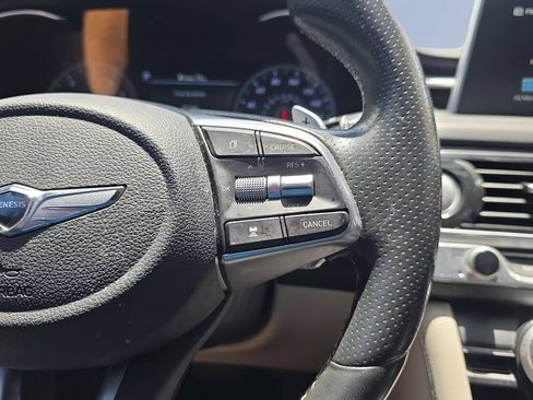 Used 2021 Genesis G70 2.0T RWD image 17
