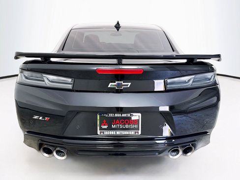 Used 2017 Chevrolet Camaro ZL1 RWD image 8