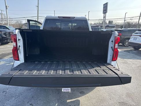 Certified 2023 Chevrolet Silverado 1500 RST w/ Redline Edition image 25