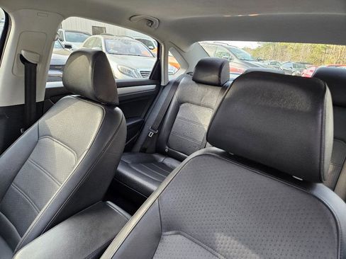 Used 2013 Volkswagen Passat 2.5 SE image 20