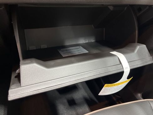 New 2026 GMC Canyon Denali image 22