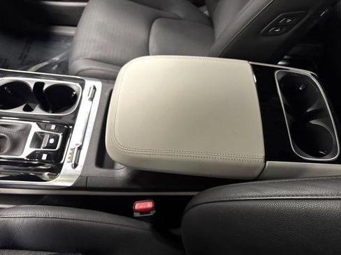 Used 2024 Kia Carnival SX Prestige FWD image 21