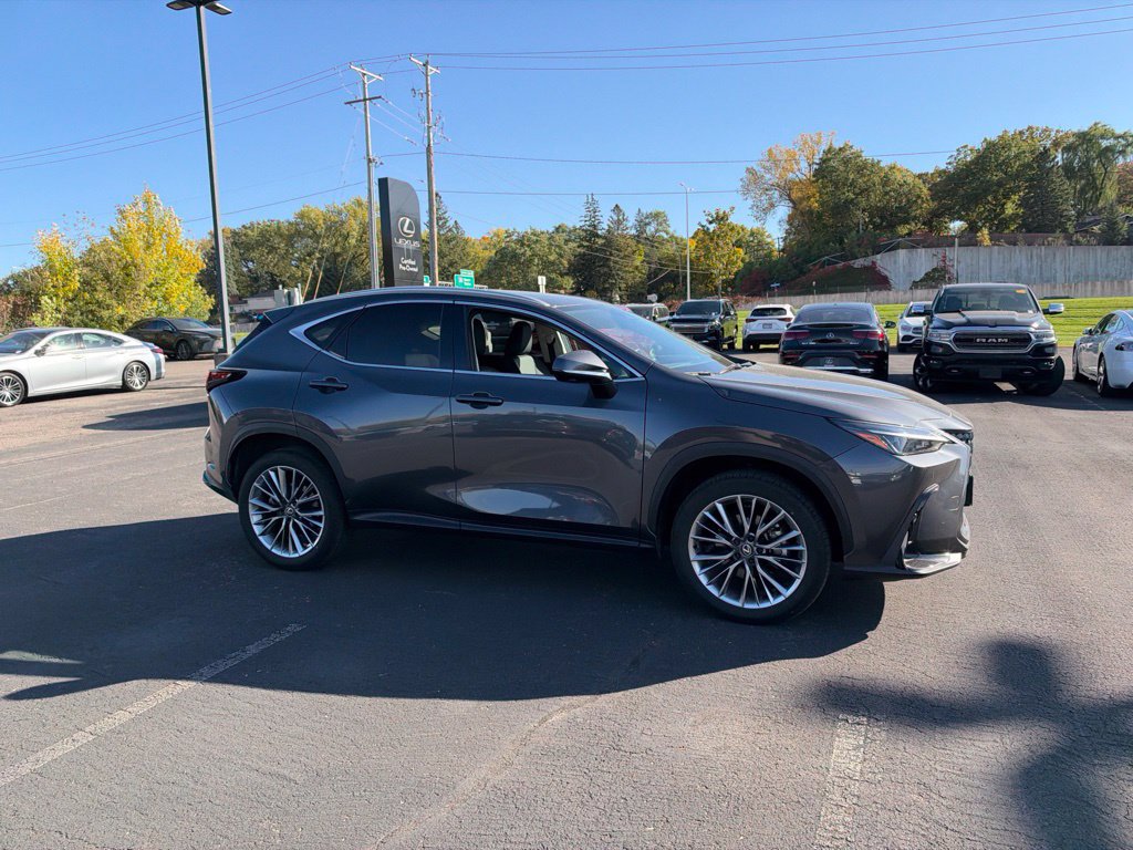 Used 2026 Lexus NX 350h AWD w/ Accessory Package (2T) image 24