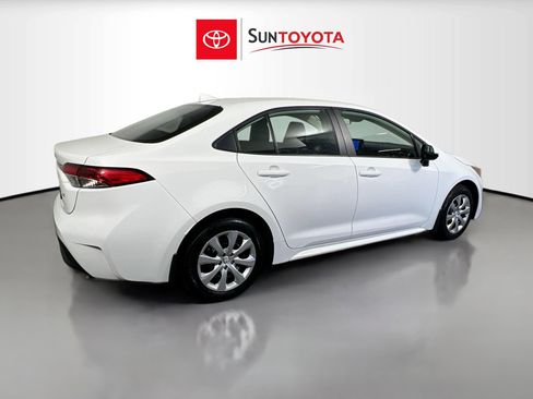 Used 2026 Toyota Corolla LE FWD image 4