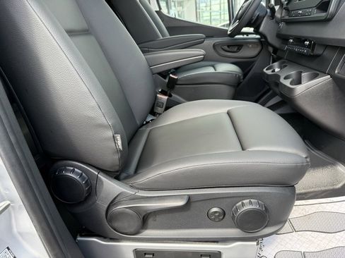 New 2024 Mercedes-Benz Sprinter 2500 image 17