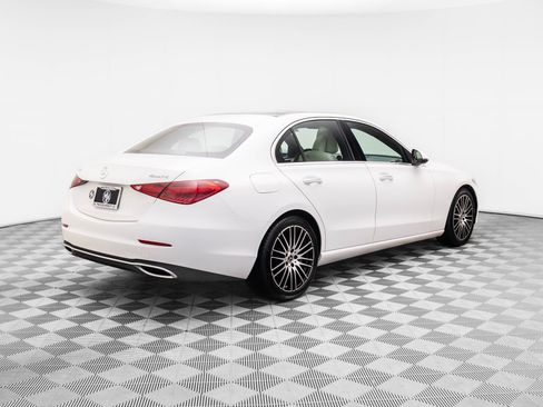 Used 2023 Mercedes-Benz C 300 4MATIC Sedan image 6