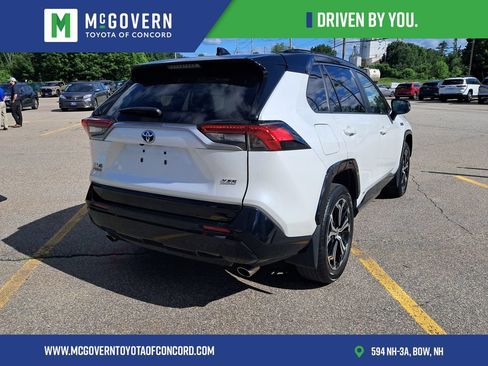Used 2023 Toyota RAV4 XSE w/ Weather Package AWD/4WD image 3