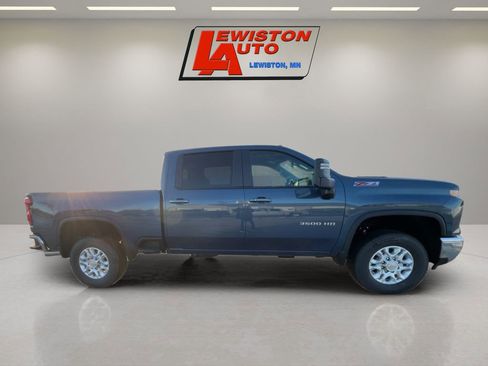 New 2026 Chevrolet Silverado 3500 LT w/ All Star Edition image 6