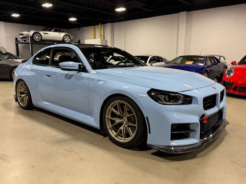 Used 2023 BMW M2 w/ Lighting Package RWD image 31