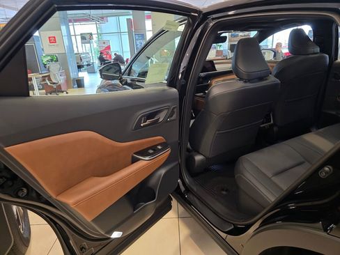 New 2026 Toyota Crown Limited image 31