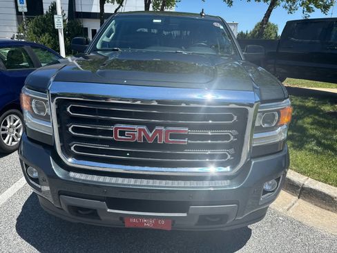 Used 2018 GMC Sierra 2500 SLT w/ All Terrain HD Package AWD/4WD image 3