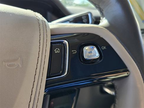 Used 2020 Lincoln Aviator Reserve w/ Equipment Group 201A image 24