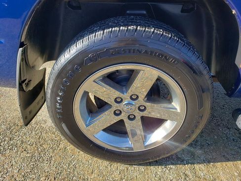 Used 2016 RAM 1500 Express image 46