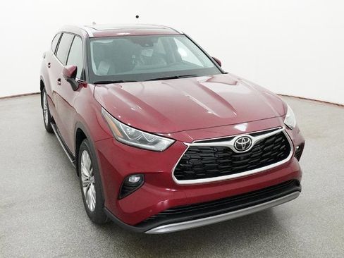 New 2026 Toyota Highlander Platinum AWD/4WD image 47