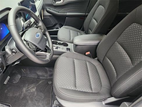 New 2026 Ford Escape Active w/ Active Premium Tech Pack image 9
