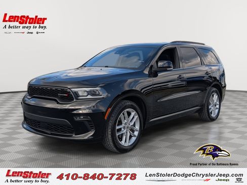 Used 2023 Dodge Durango GT image 1