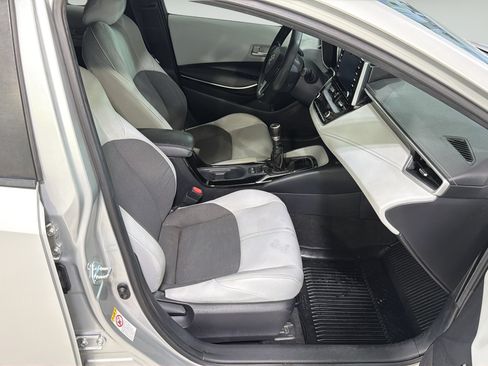 Used 2019 Toyota Corolla XSE FWD image 24