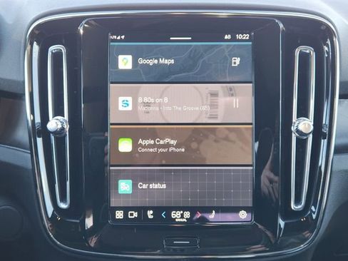 Used 2024 Volvo XC40 Recharge Plus w/ Protection Package Premier image 24